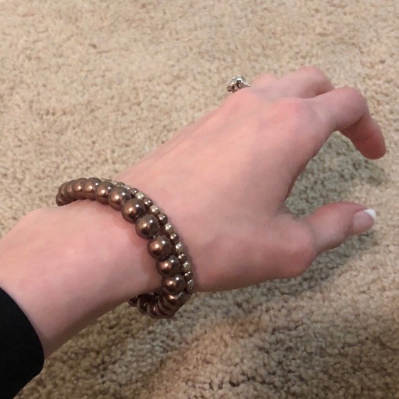 Set of 2 Brown Beaded Stretch Bracelets - Picture 3 of 8